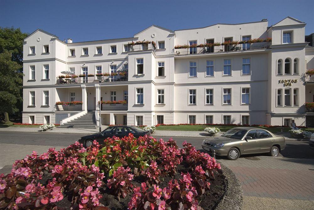 Jantar Hotel & Spa By Zdrojowa Kolobrzeg Bagian luar foto