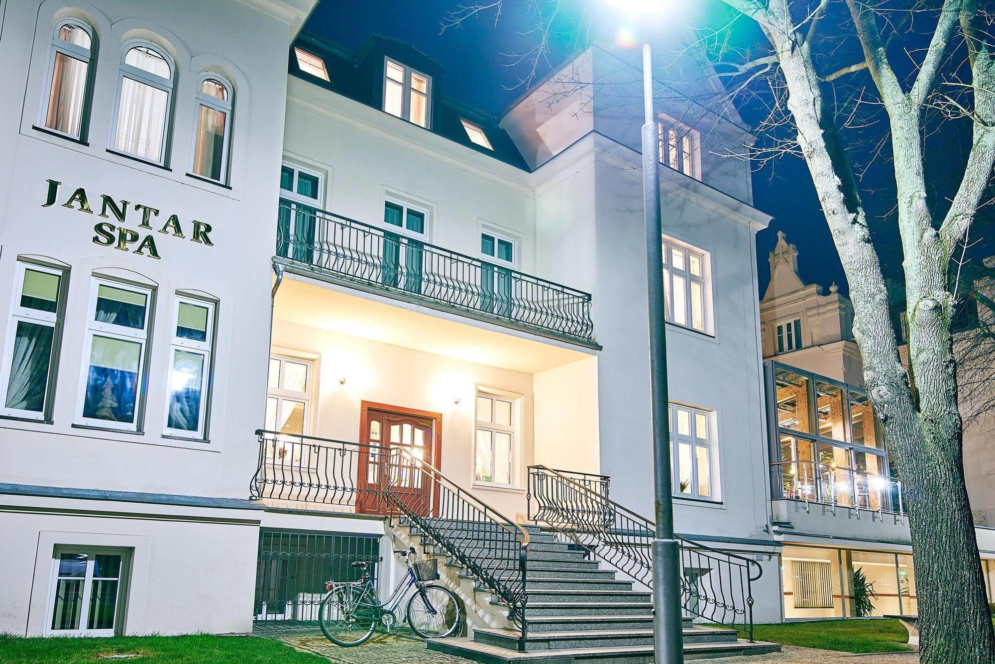 Jantar Hotel & Spa By Zdrojowa Kolobrzeg Bagian luar foto